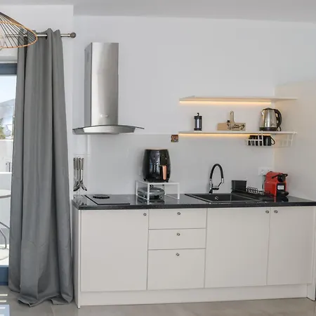 Apartment Sunny & Blue Parasporos