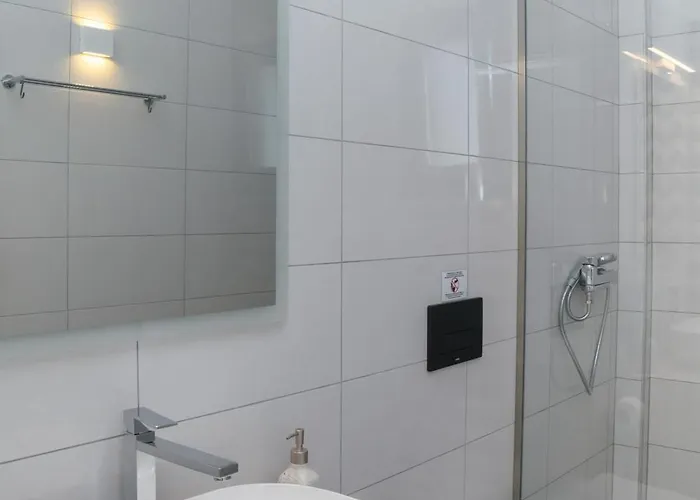 아파트 Sunny & Blue 파라스포로