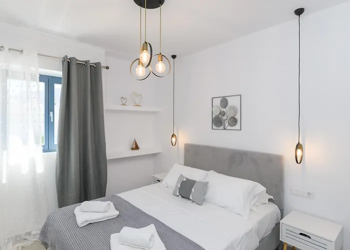 Sunny & Blue 아파트